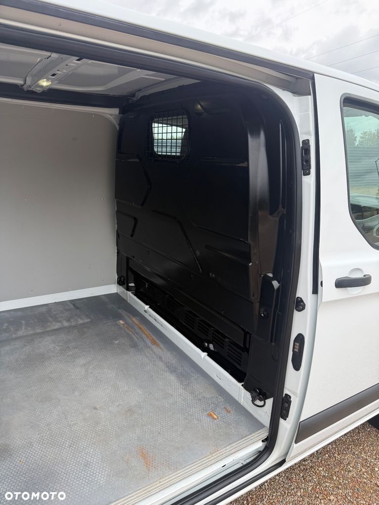Ford Transit Custom - 18