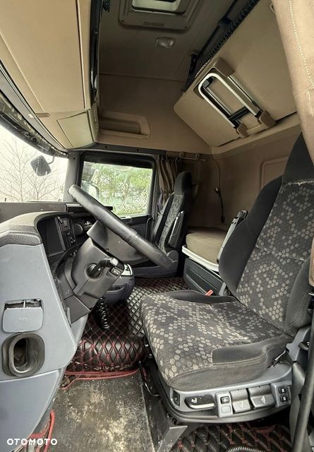 Scania R520 V8 TOPLINE STREAMLINE AUTOMAT RETARDER BEZ EGR FULLSPOJLERY KLIMA WEBASTO XENONY LED LODÓWKA TYŁ NA 4-PODUSZKACH NOWE TACHO!!! SERWISOWANA EURO 6 2015r ŁADNA - 12