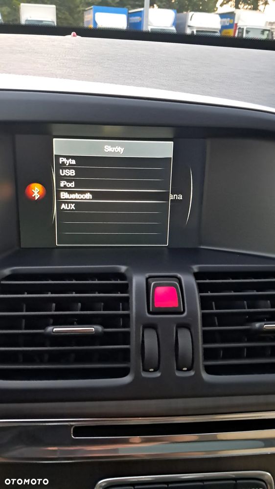Volvo XC 60 T6 Geartronic Momentum - 18