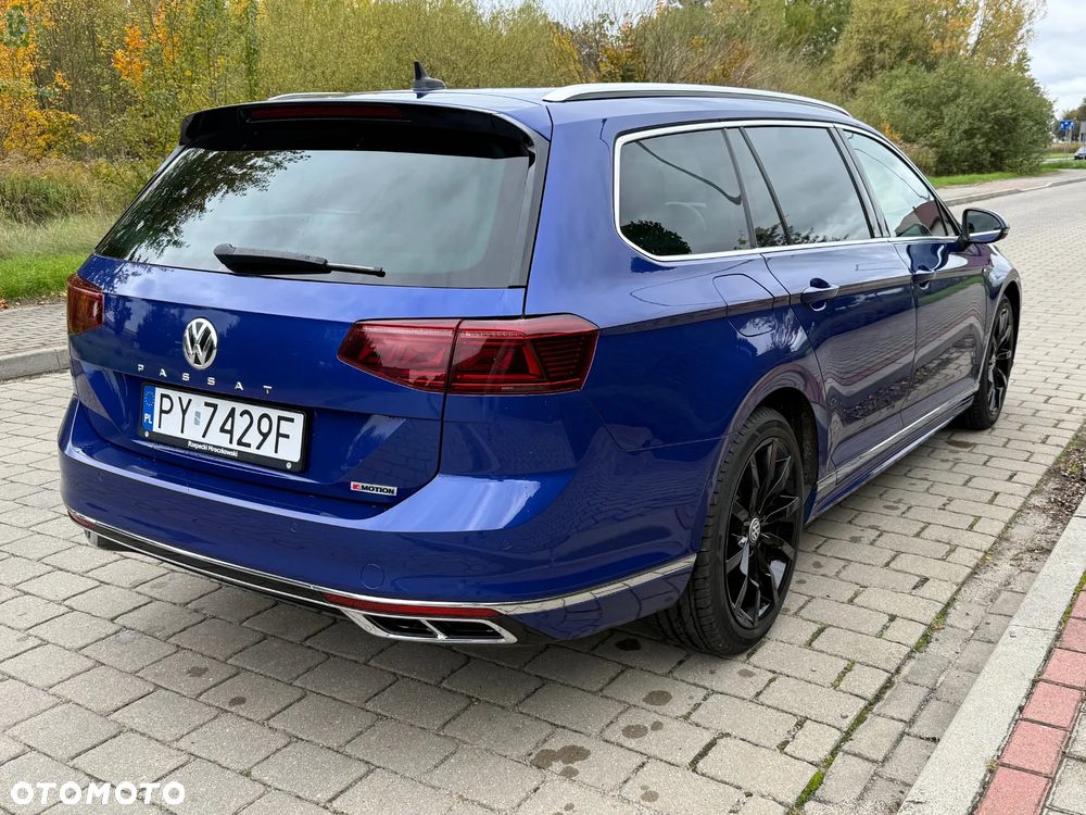 Volkswagen Passat Variant 2.0 TDI SCR DSG 4Motion Business - 3