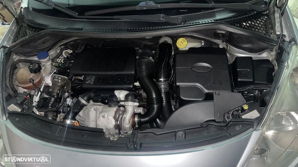 Peugeot 207 SW 1.6 HDi Sport - 16