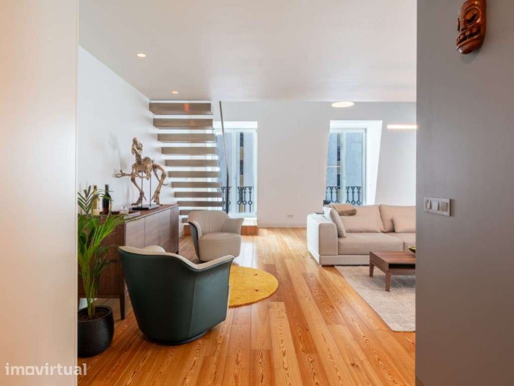 Penthouse T1 +1 duplex com terraço na Av. da Liberdade - Grande imagem: 4/26