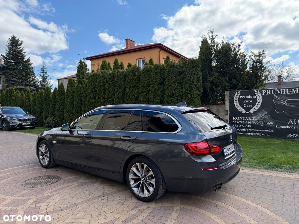 BMW Seria 5 525d xDrive Luxury Line - 16