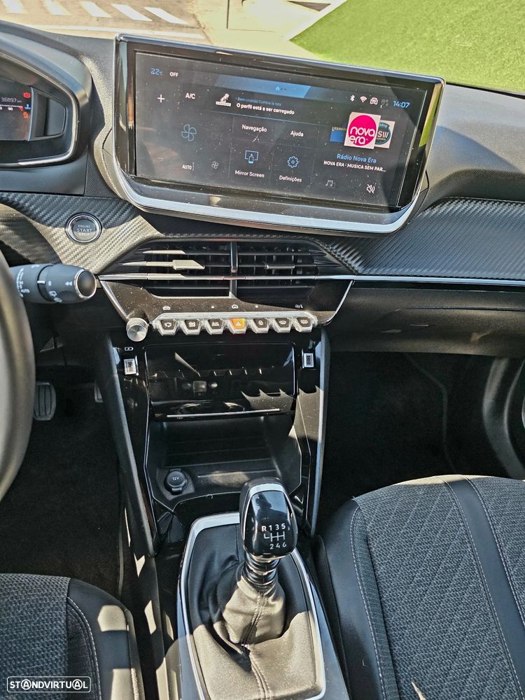 Peugeot 2008 1.2 PureTech Allure Pack - 11