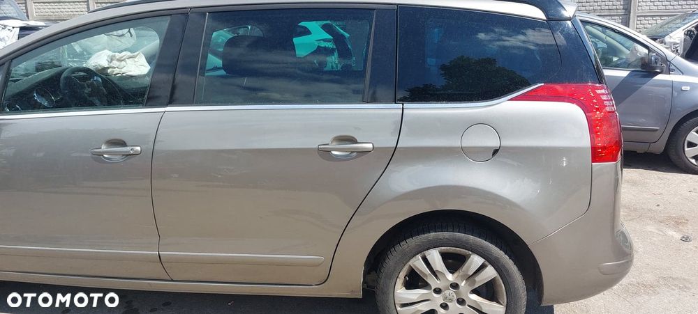 PEUGEOT 5008 2,0 hdi 150km kompresor sprezarka klimatyzacji - 9