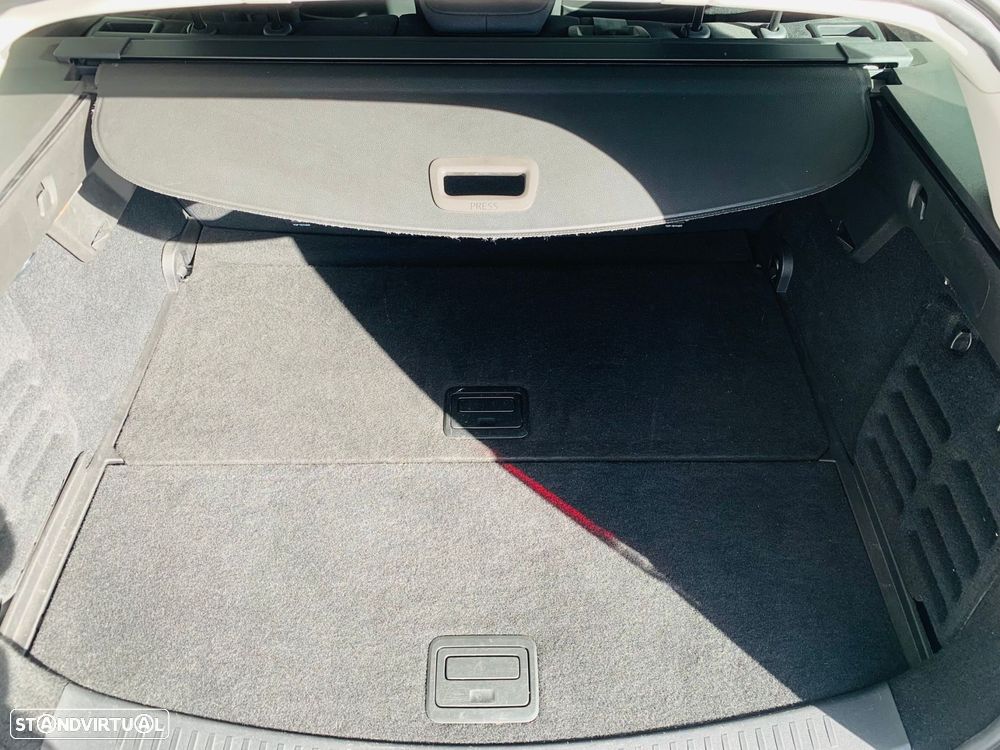 Renault Mégane Sport Tourer 1.5 Blue dCi Techno - 34