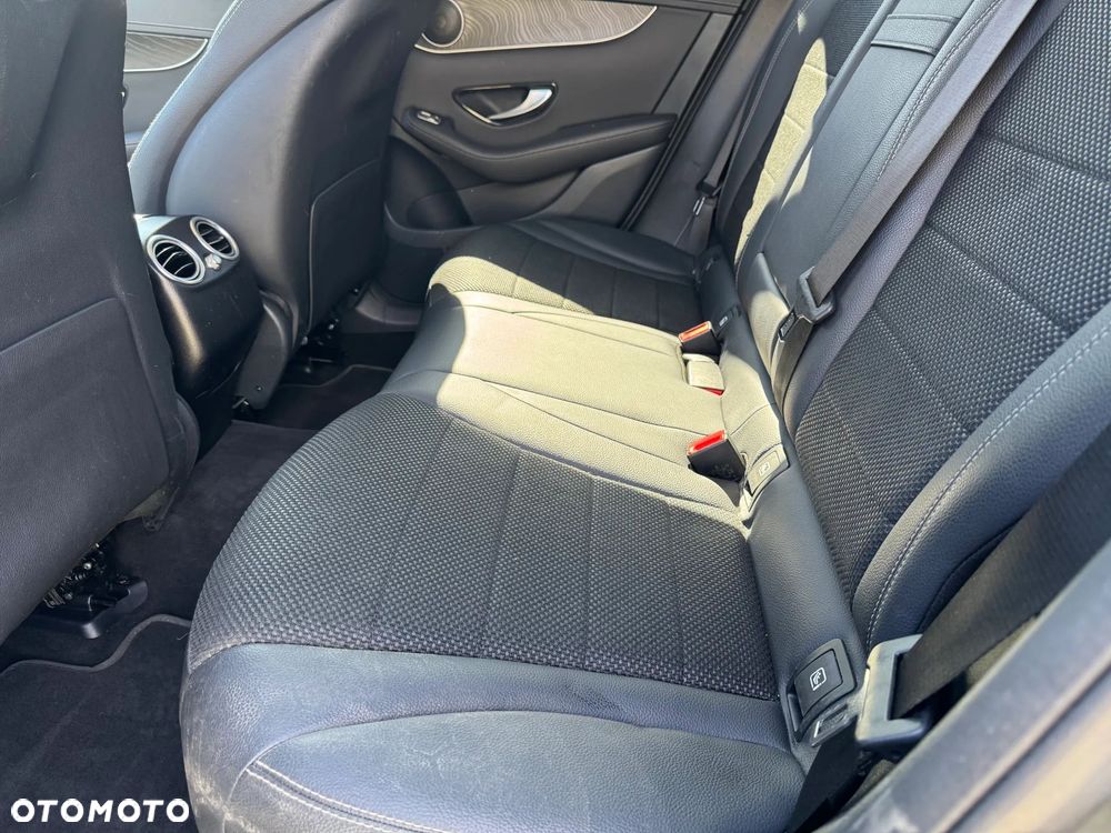 Mercedes-Benz GLC 200 d 4-Matic - 7