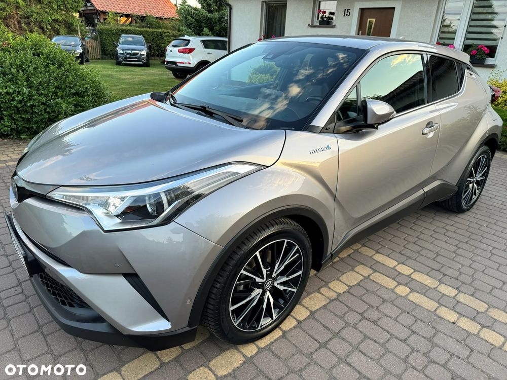 Toyota C-HR Lounge - 18