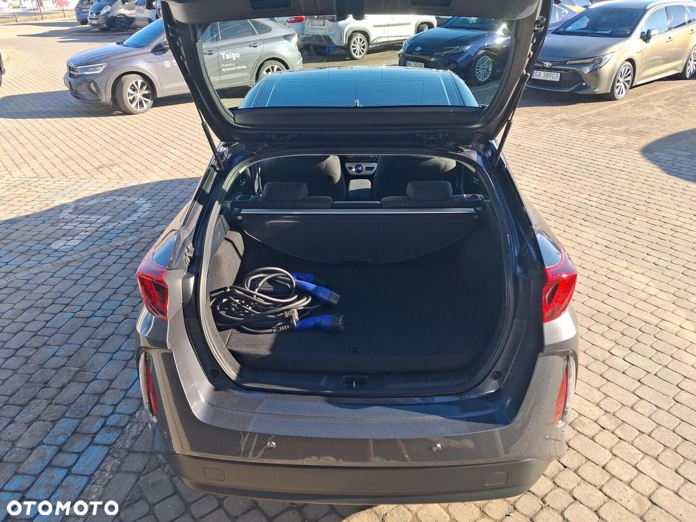 Toyota Prius Hybrid Comfort - 17