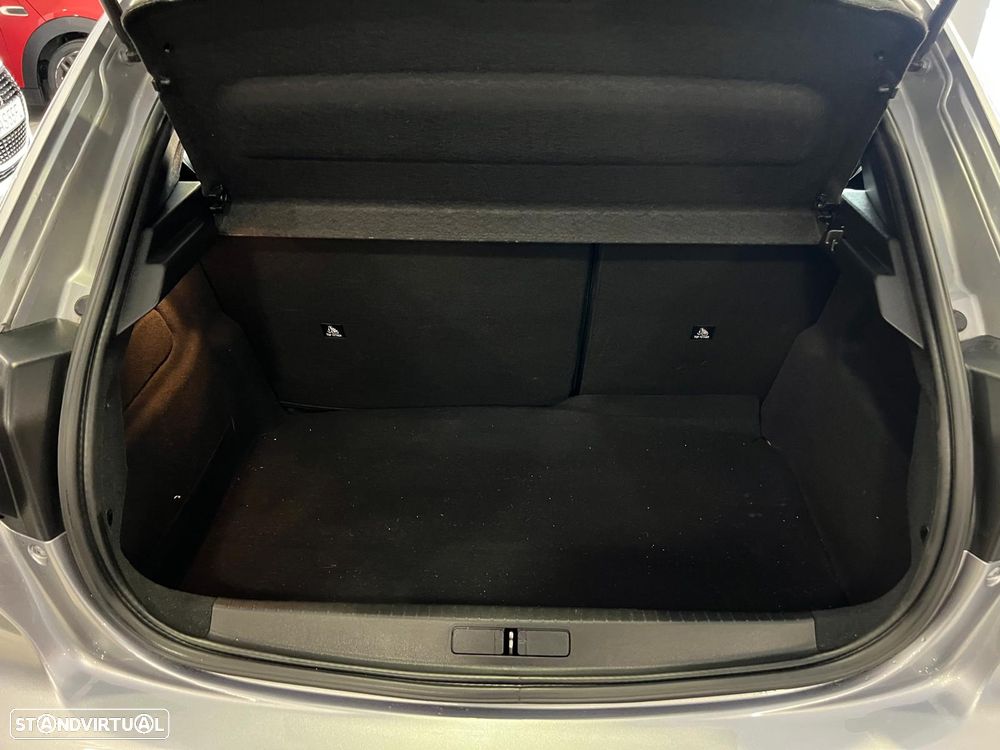 Peugeot 208 1.2 PureTech Active Pack - 18