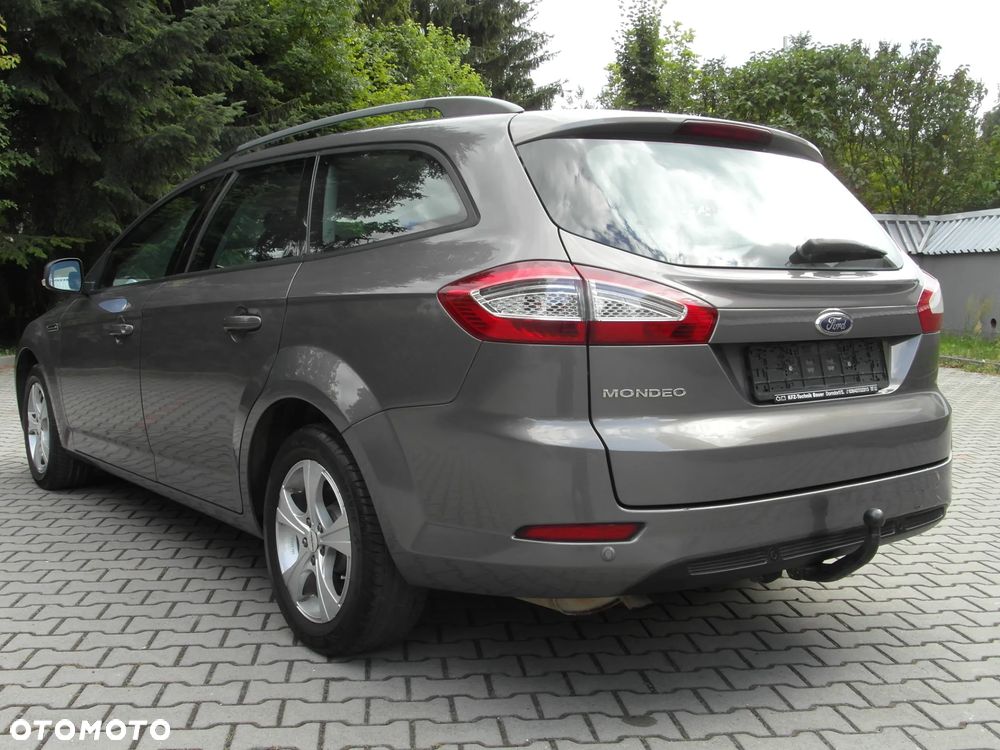 Ford Mondeo 2.0 Trend - 4