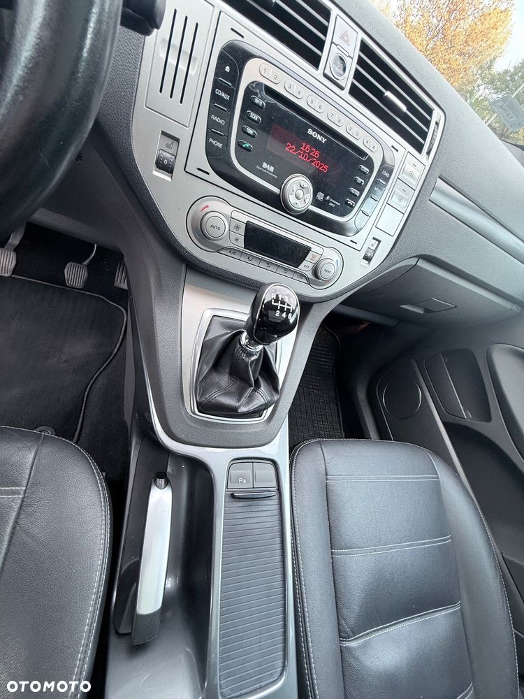 Ford Kuga 2.0 TDCi Titanium - 8