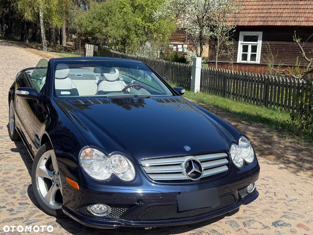 Mercedes-Benz SL - 1