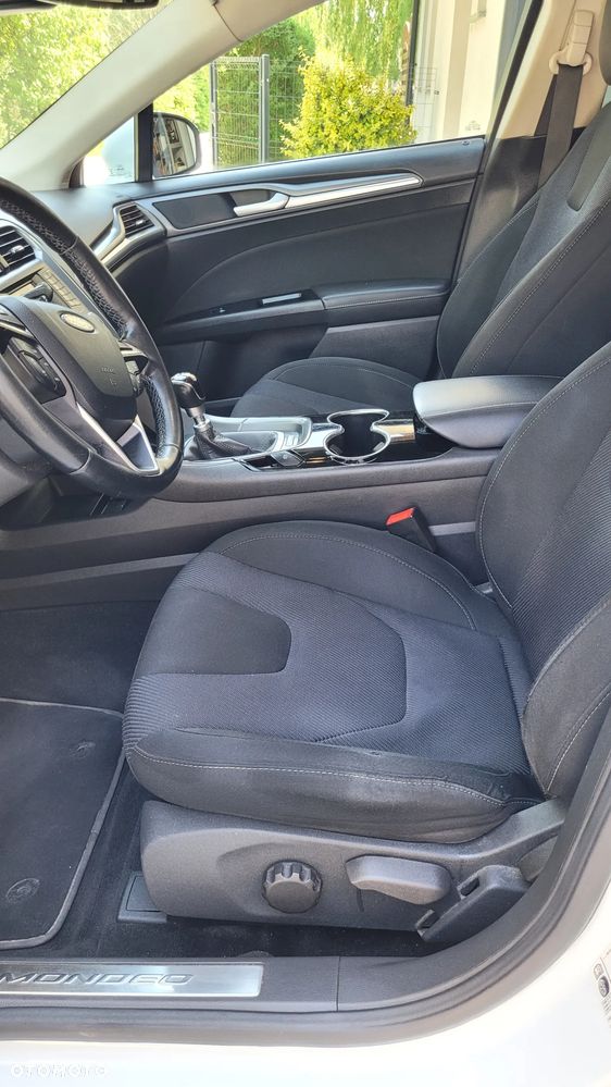 Ford Mondeo 2.0 TDCi Titanium - 29