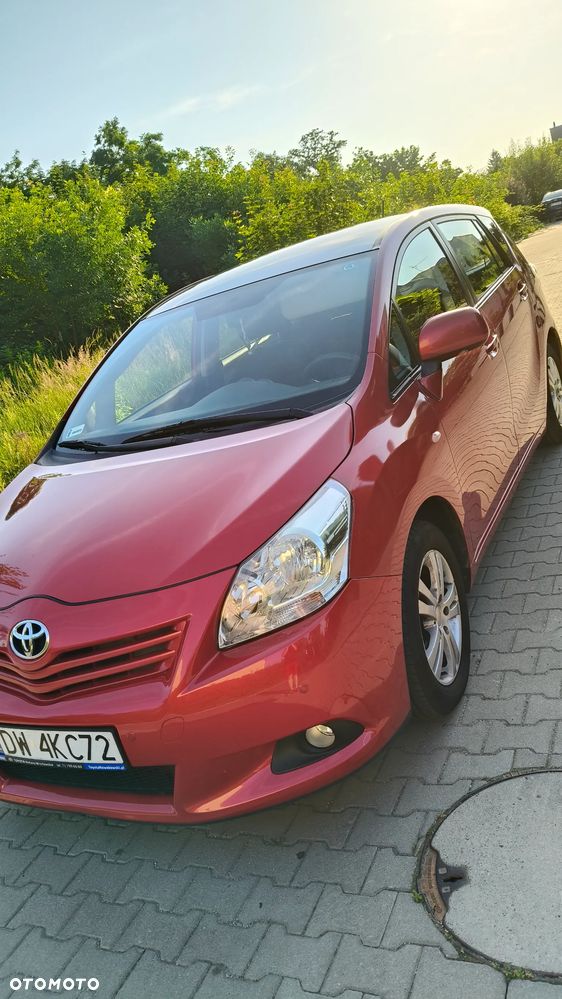Toyota Verso 1.8 5-Sitzer Skyview Edition - 1