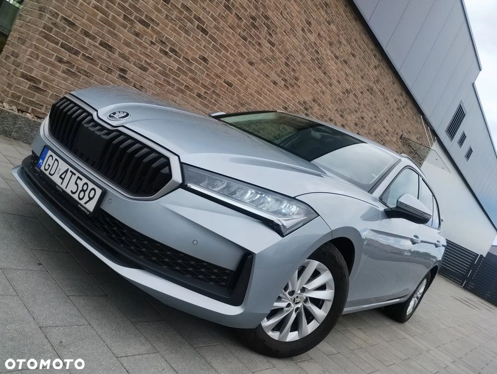 Skoda Superb 2.0 TDI SCR Ambition DSG - 1