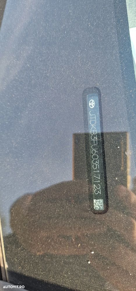 Toyota Prius (Hybrid) Sol - 20
