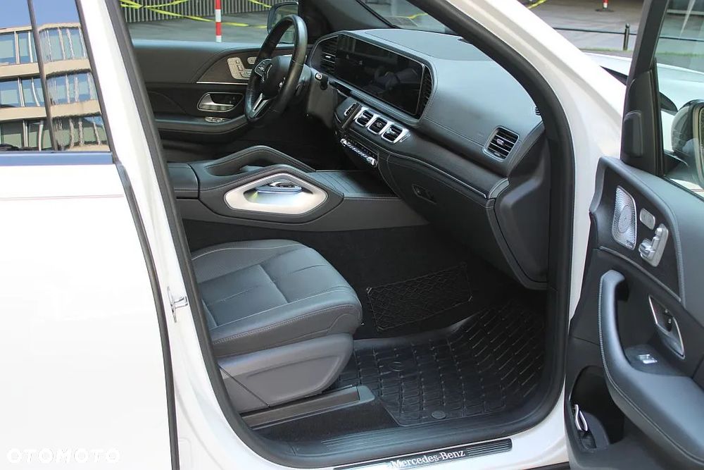 Mercedes-Benz GLE - 10