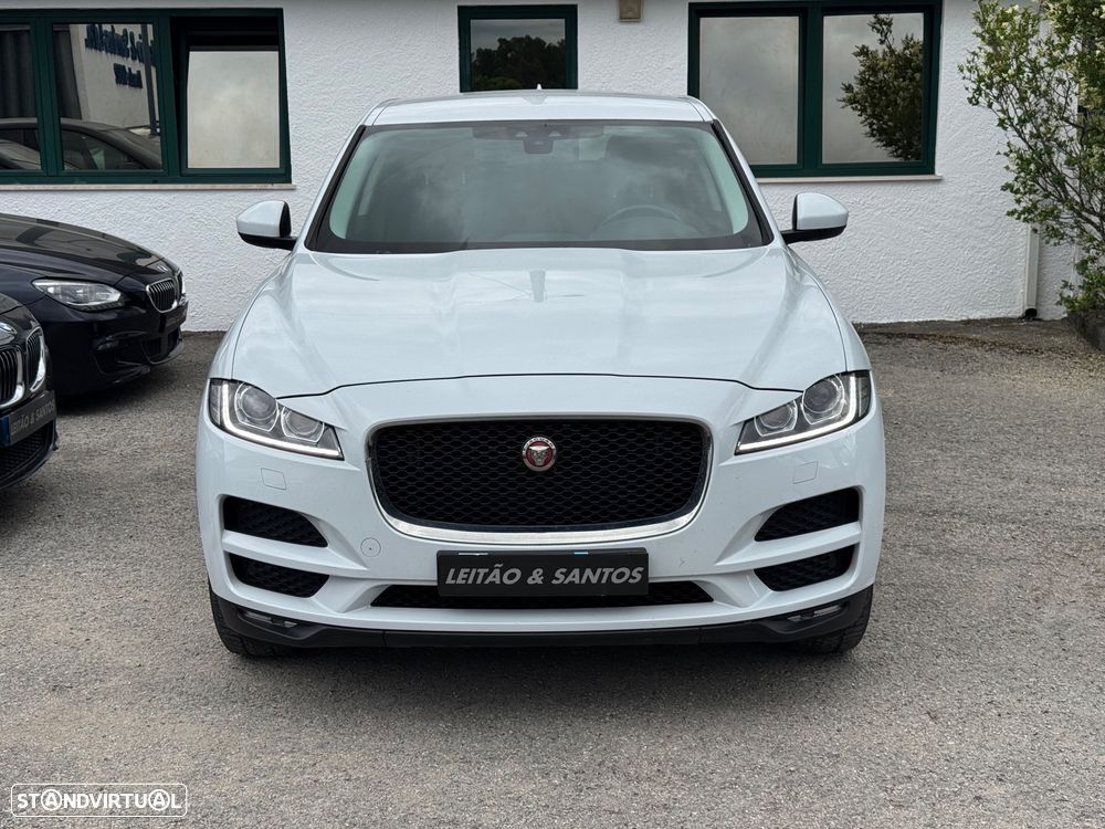 Jaguar F-Pace 2.0 i4D Pure - 2