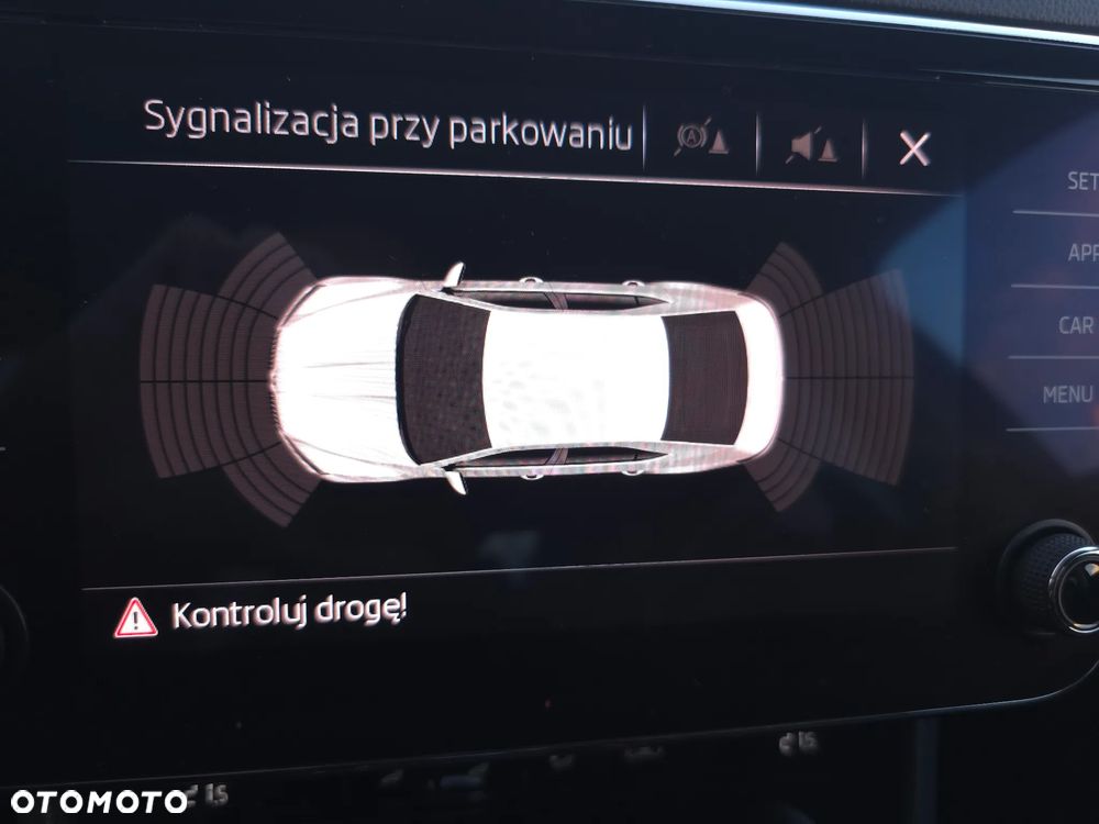 Skoda Superb 1.8 TSI Ambition DSG - 23