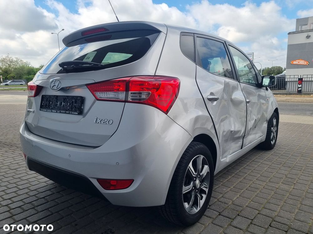 Hyundai ix20 1.6 Automatik Fifa World Cup Edition - 33