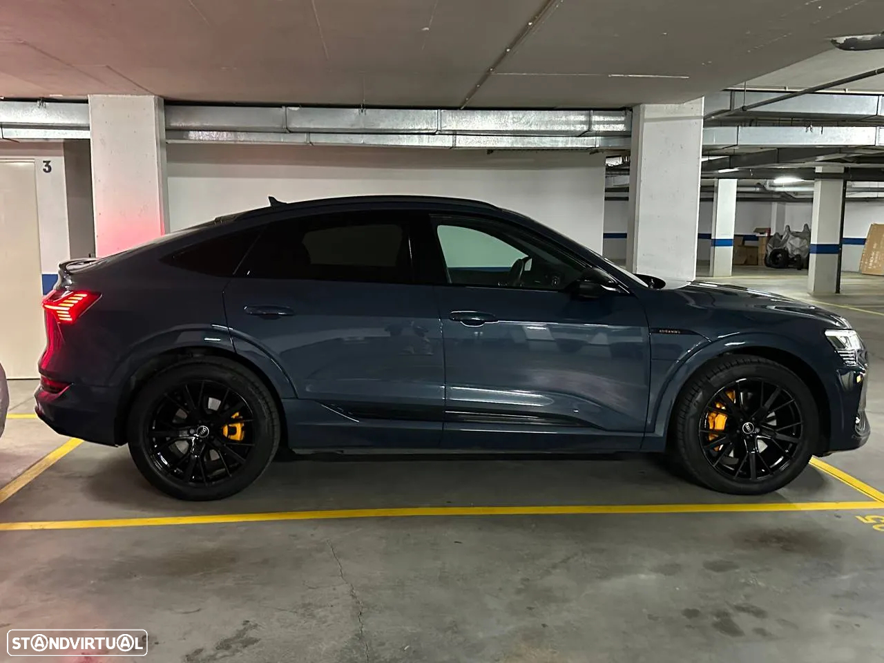 Audi e-tron 55 quattro S line - 16