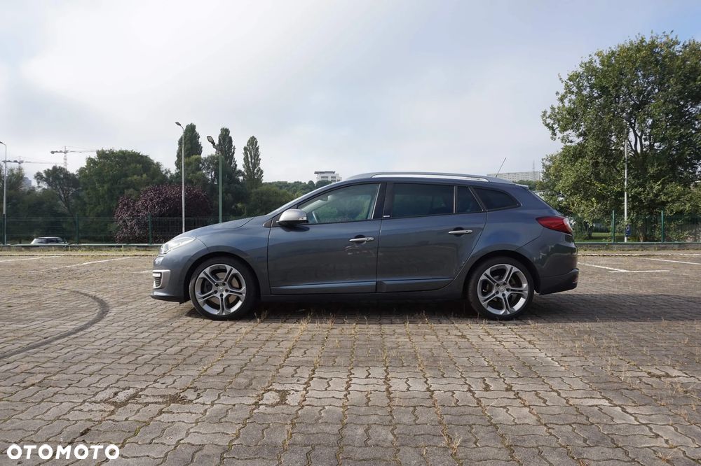 Renault Megane Grandtour TCe 220 Start & Stop GT 220 - 2