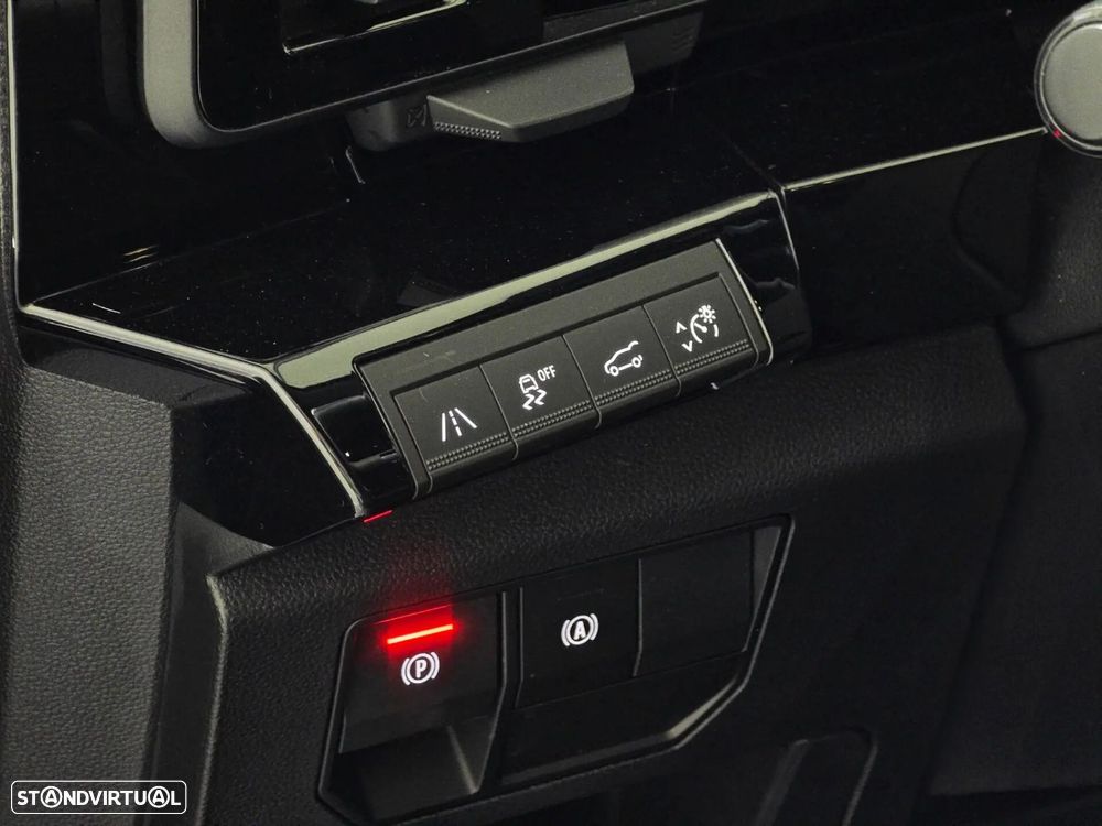 Renault Austral 1.2 E-Tech Iconic - 27