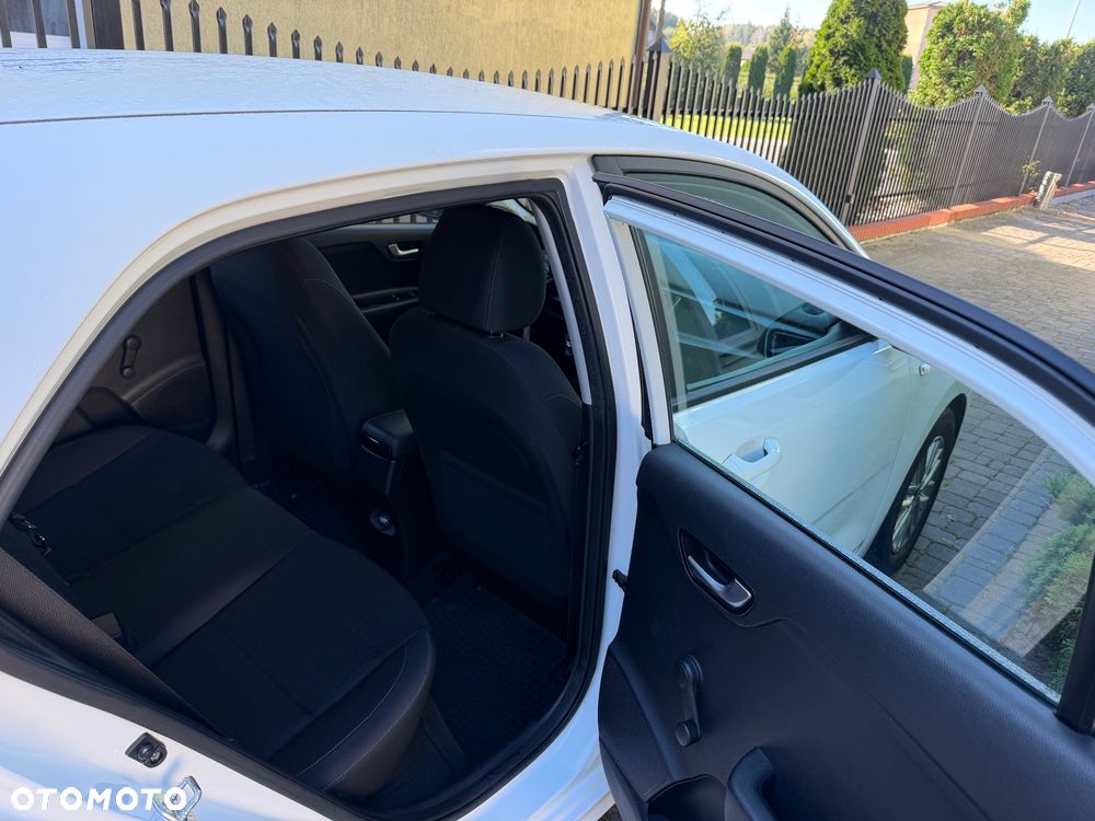 Kia Rio 1.2 XL - 17