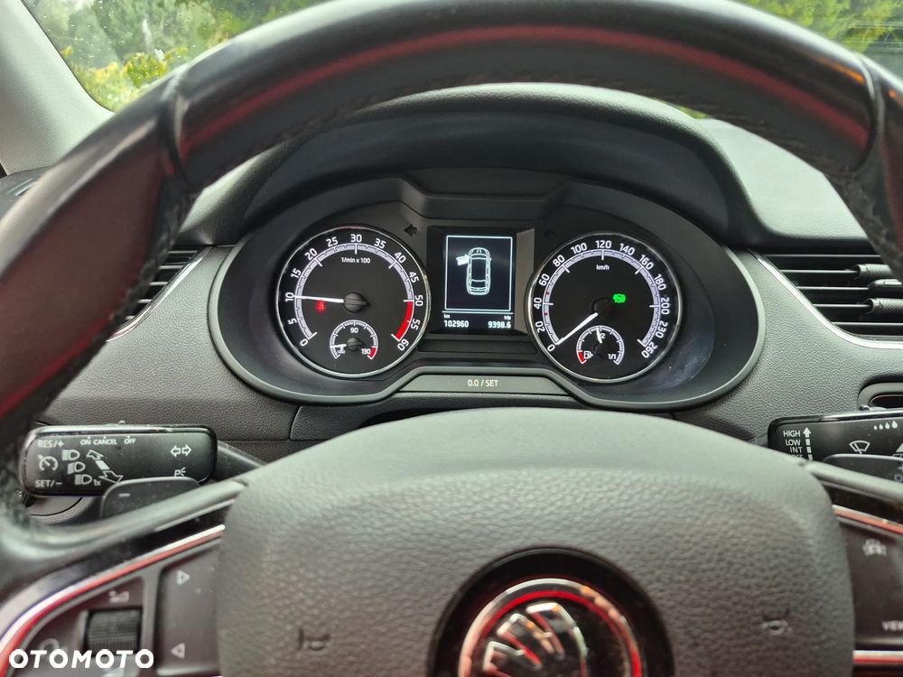 Skoda Octavia 1.6 TDI DSG Soleil - 20