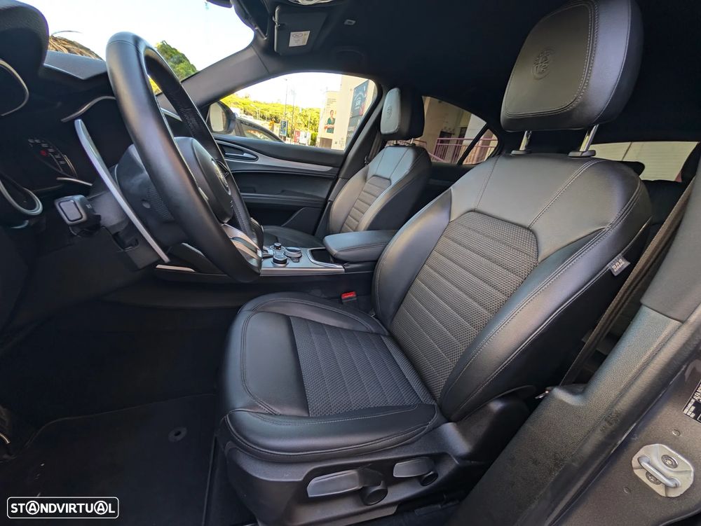 Alfa Romeo Stelvio 2.2 D Sprint AT8 - 16
