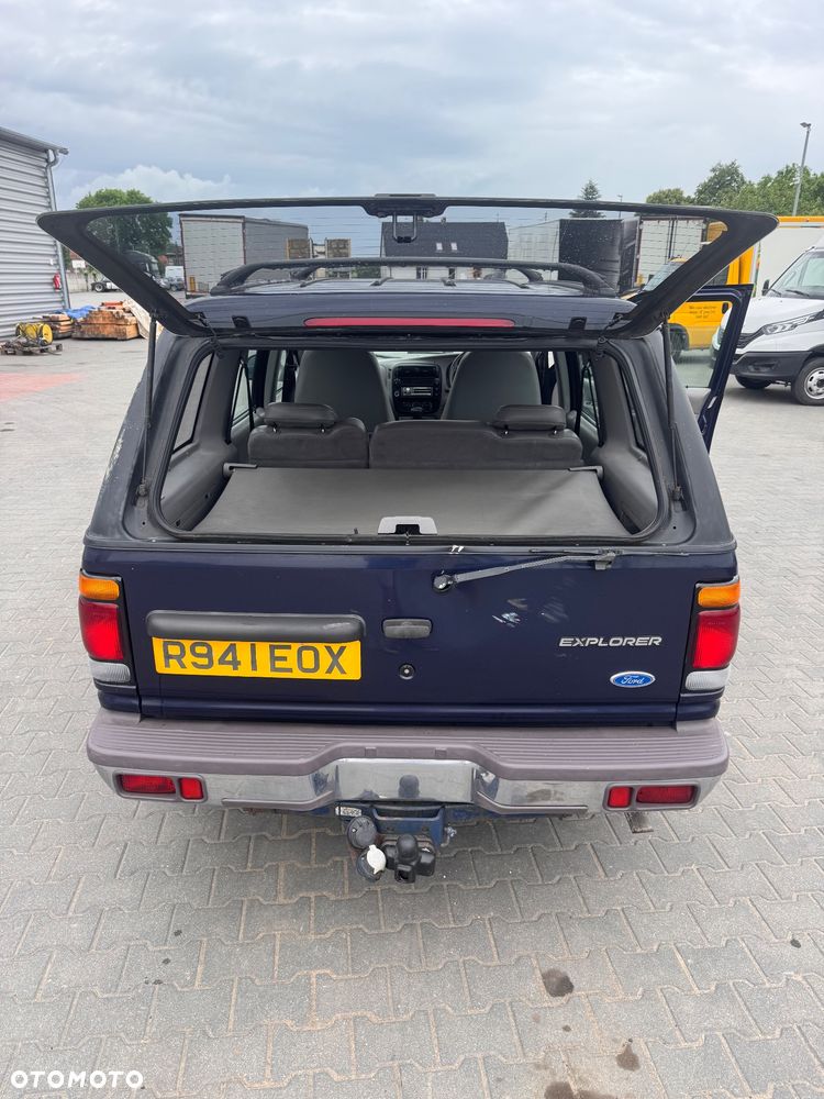 Ford Explorer 4.0 - 38