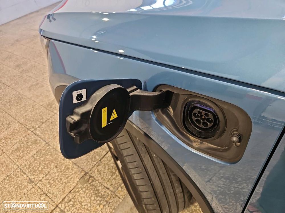 Volvo XC 40 1.5 T5 PHEV Core - 11