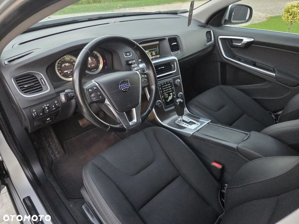 Volvo S60 - 5