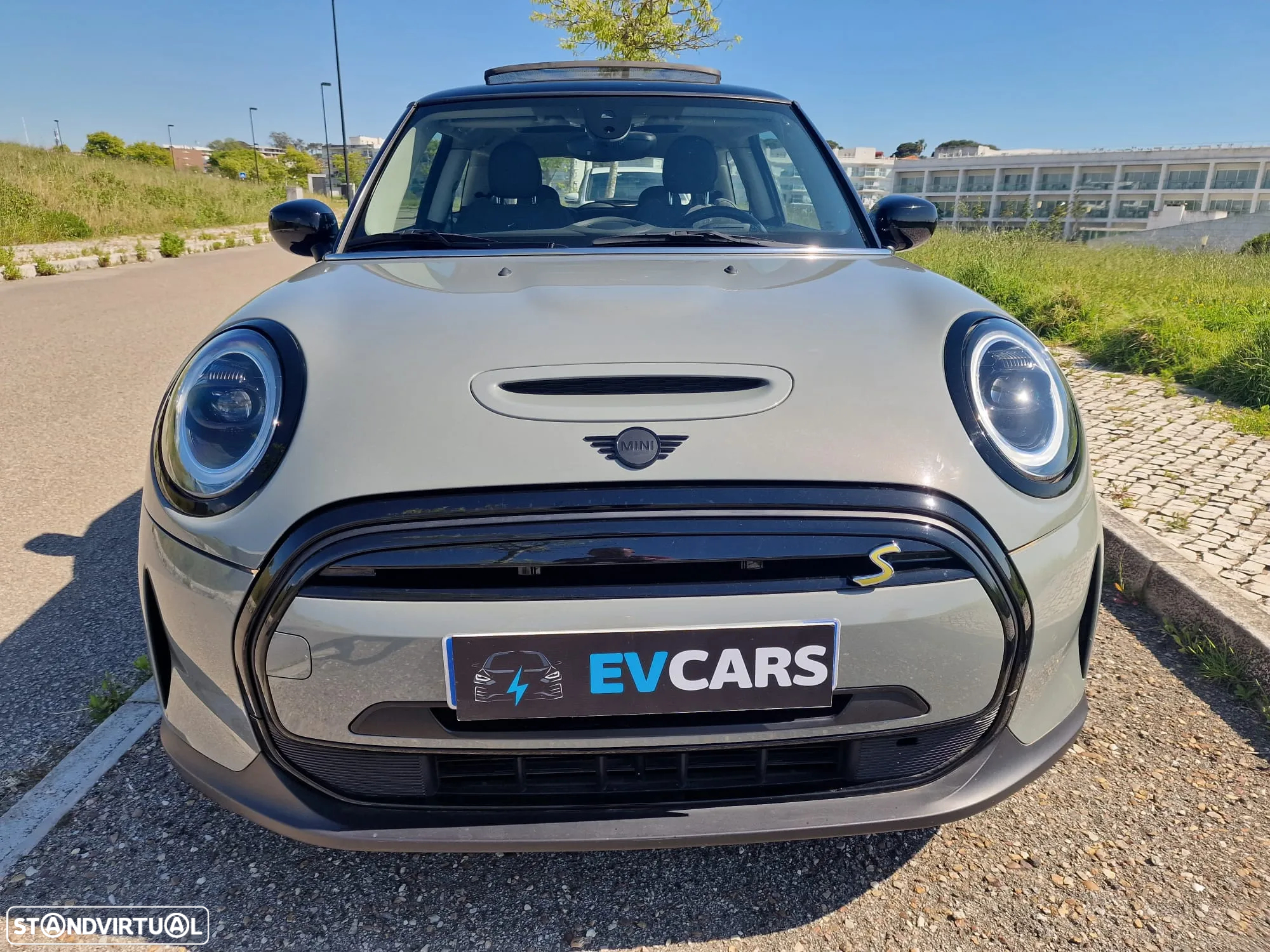MINI 3 Portas Cooper SE Camden Edition - 17