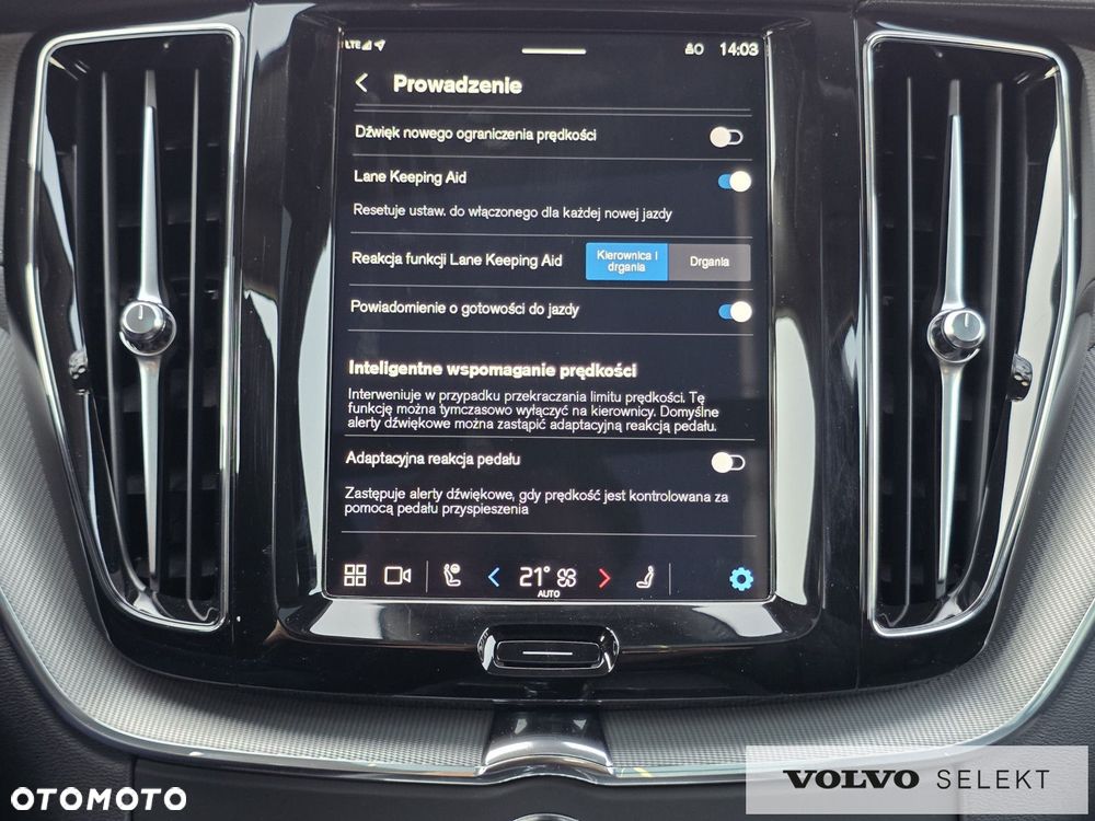 Volvo XC 60 - 25