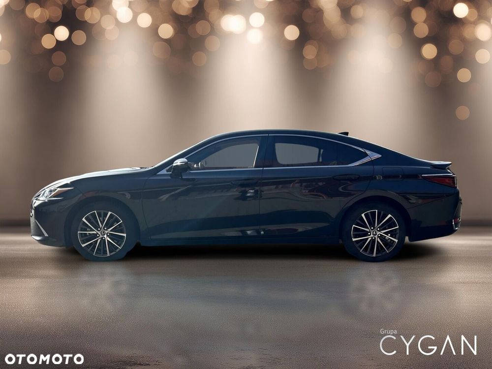 Lexus ES 300h Business Edition - 4