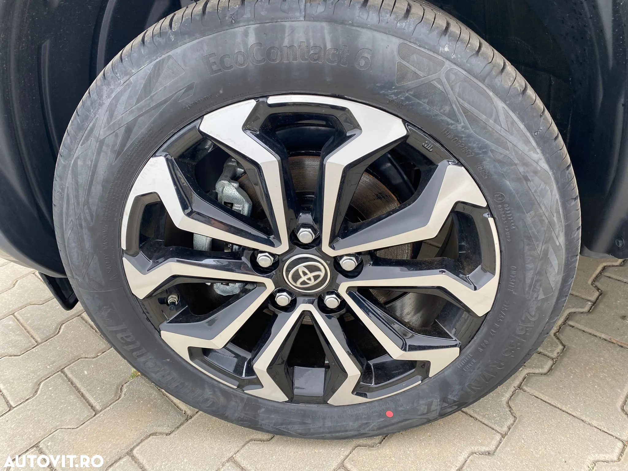 Toyota Yaris Cross 1.5 VVT-i HSD 4x4 Dynamic - 17