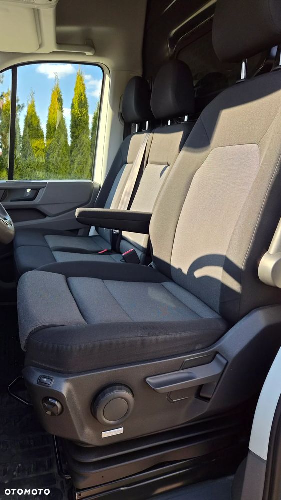 Volkswagen Crafter - 14