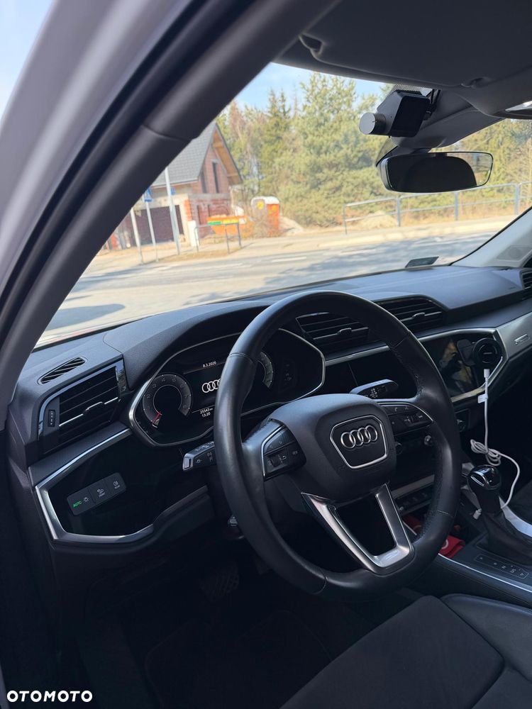 Audi Q3 Sportback - 14