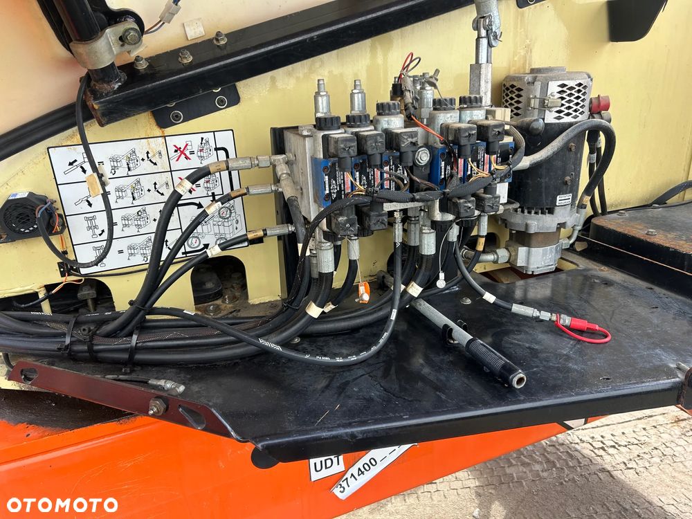 JLG E600JP PODNOŚNIK KOSZOWY NAPĘD 4x4 / WYSOKOŚĆ 20.4 M / NAPĘD ELEKTRYCZNY / 2006 ROK !! - 15