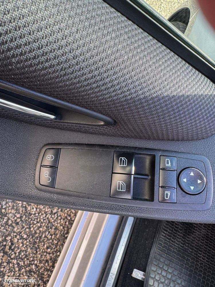 Mercedes-Benz A 180 Limousine - 11