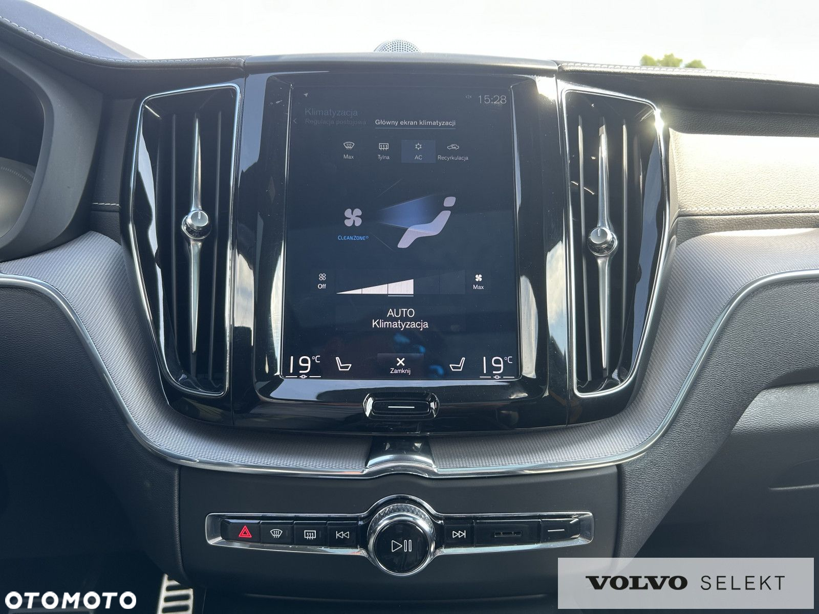 Volvo XC 60 - 22
