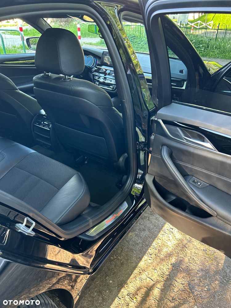 BMW Seria 5 - 12
