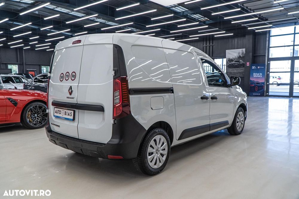 Renault Express - 8