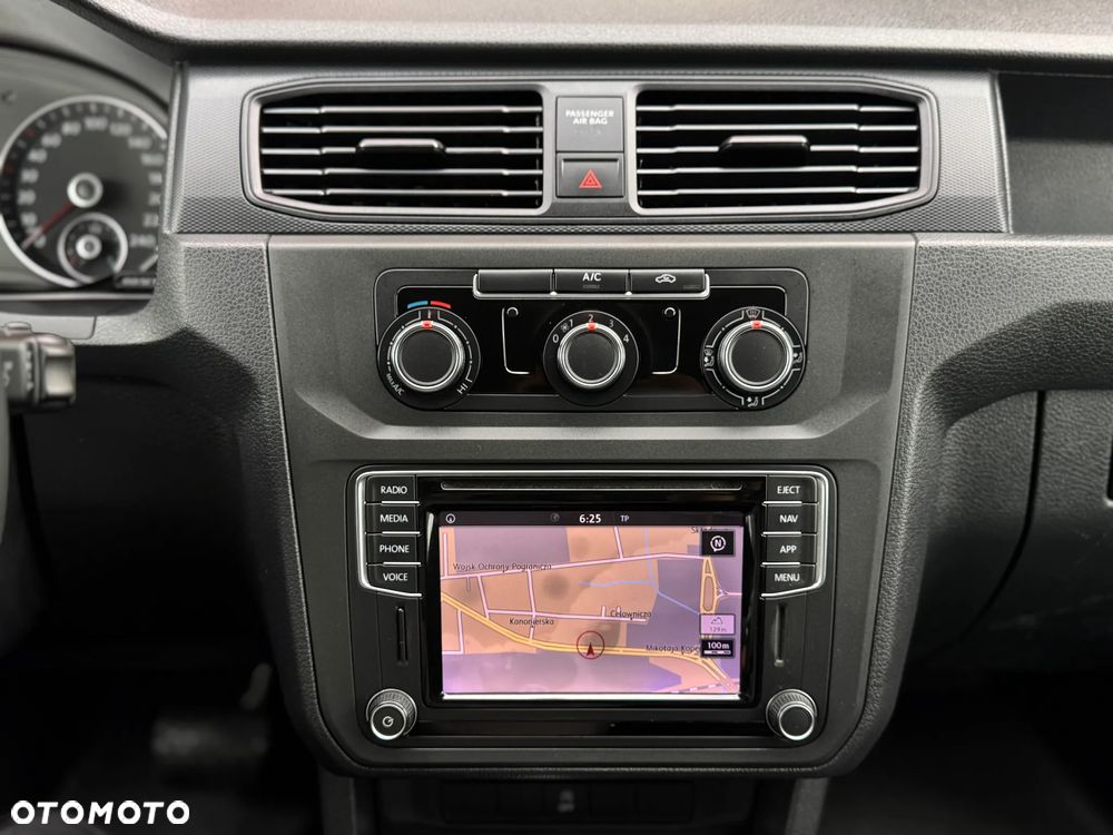 Volkswagen CADDY - 31