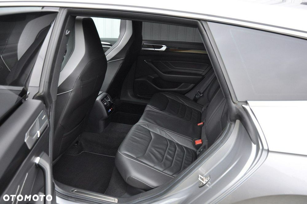 Volkswagen Arteon 2.0 TDI 4Motion R-Line DSG - 34