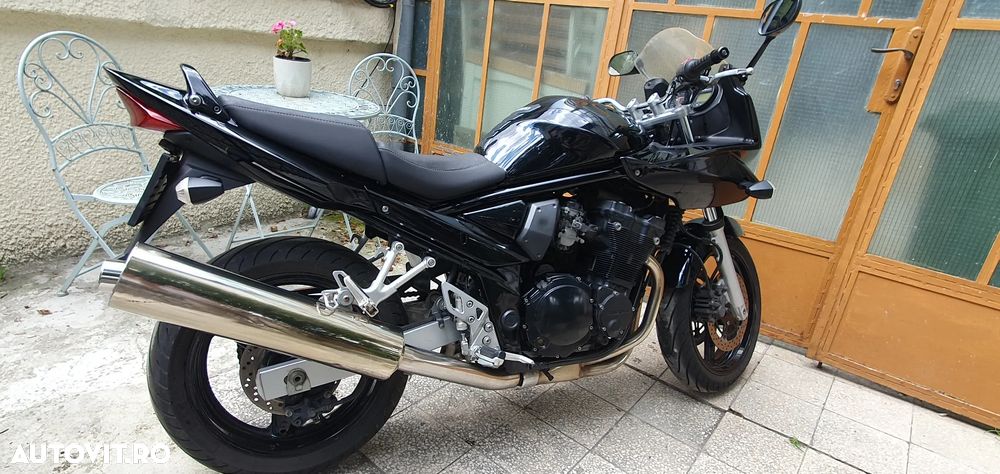 Suzuki GSF - Bandit - 2
