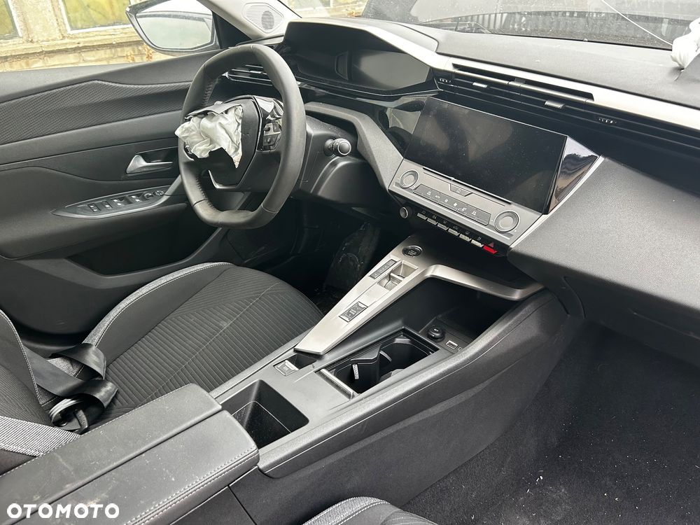 Peugeot 308 - 19
