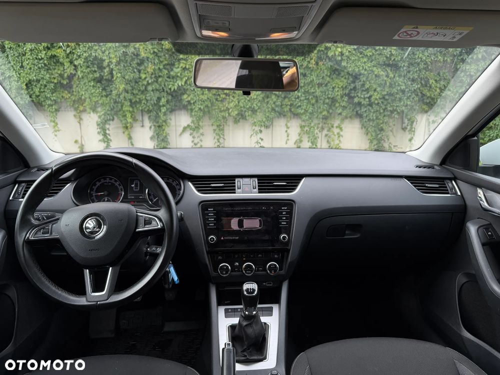 Skoda Octavia 1.6 TDI Ambition - 8
